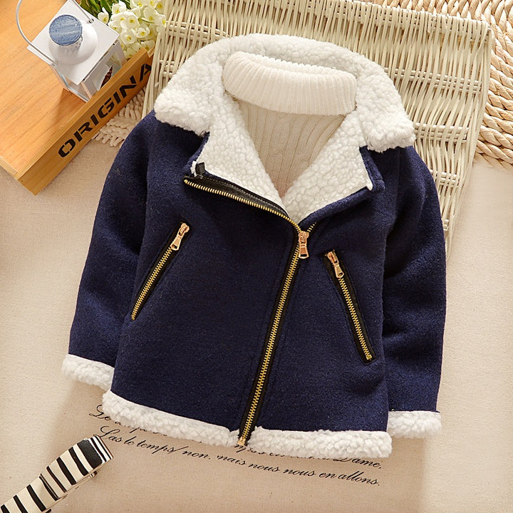 Fashionable Fur Jacket for Boys: Effortless Style and Cozy Warmth